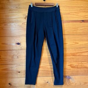 Lululemon Take Me Om Pant 28” Black 4 W5C47S High Rise Pleated Activewear